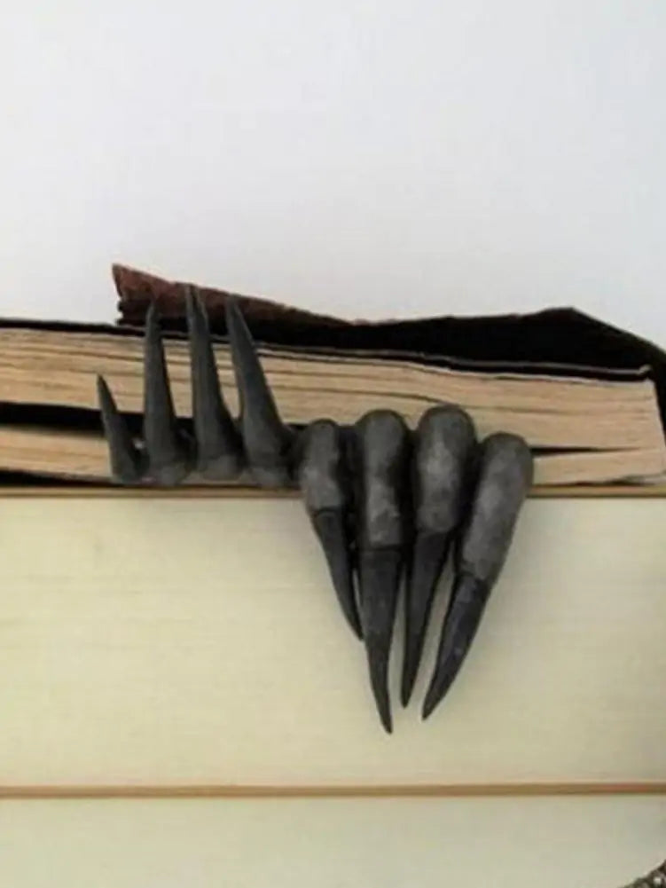 LaraShop™ Halloween Bookmark
